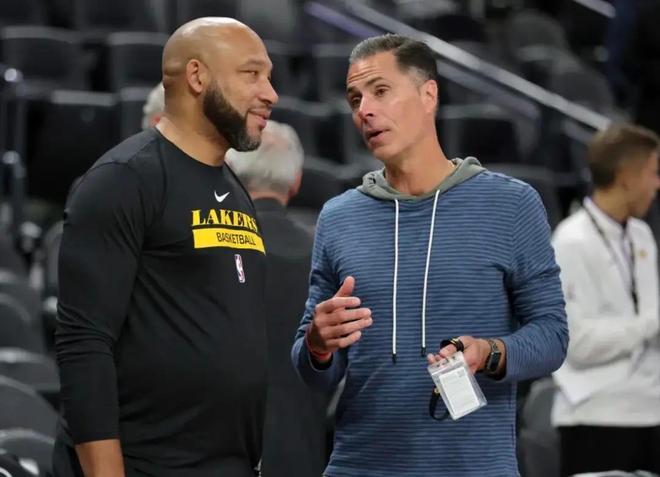 米体：斯帕莱蒂想让布雷默周末直接首发，但队医建议谨慎行事（米体：斯帕莱蒂希望让布雷默本周末直接先发，队医建议保守处理）