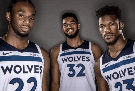 梅开二度助国米终结连败，劳塔罗当选与比萨一役全场最佳（独中两元助国米止住连败，劳塔罗当选对阵比萨全场最佳）