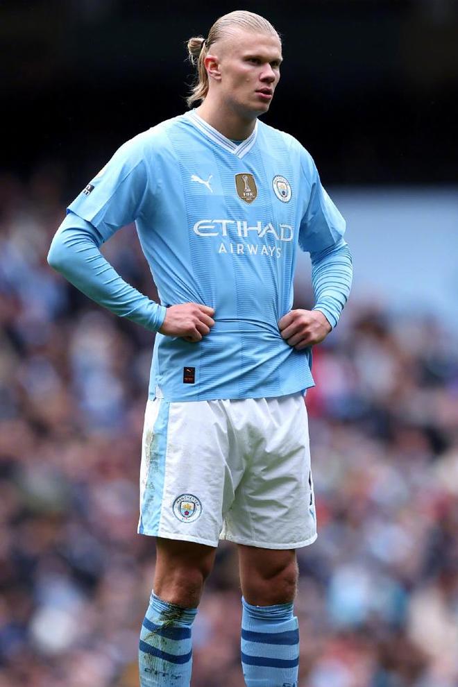 梅西印度行首站结束：凌晨抵达，下午场内亮相因骚乱提前结束（梅西印度行第一站落幕：凌晨入境，下午球场亮相因骚乱被提前叫停）