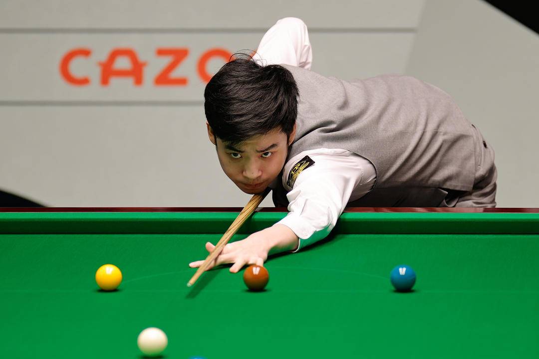 轻球员的培 轻球员的培